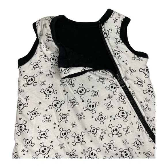 The Honest Company Baby Organic Cotton Light Filled Reversible Wearable Blanket - Picture 5 of 14